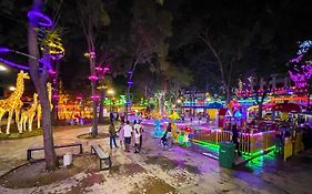 Icity 2Bedroom Themepark, Mall Wi-Fi